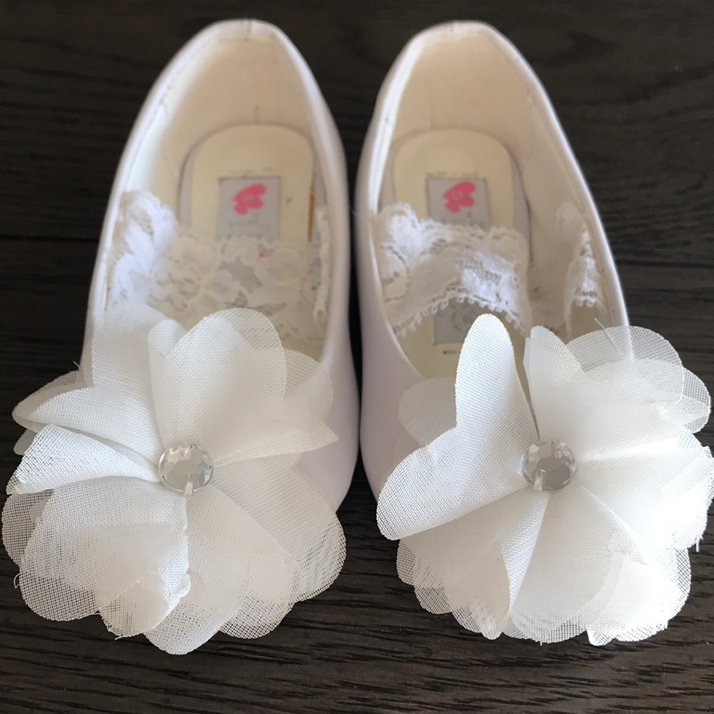 Flower girl dress shoes